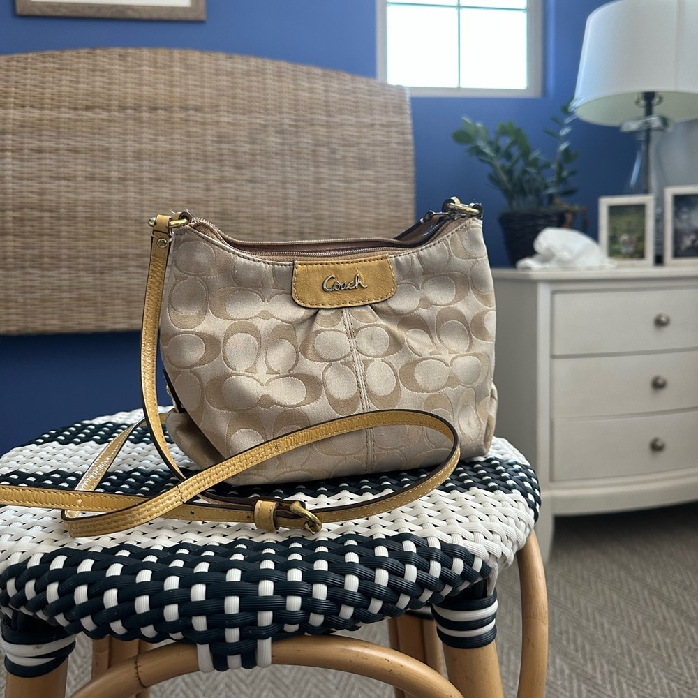 Coach purse